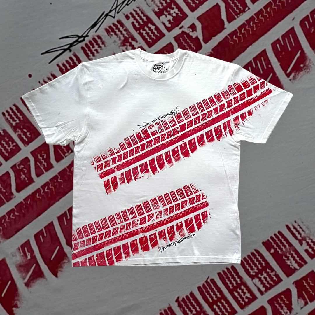ABSTRAKT TIRE TEE