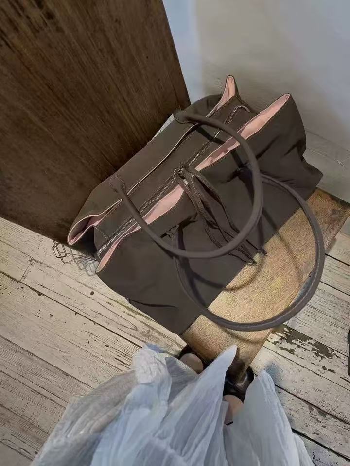 Color-block Sandwich Tote