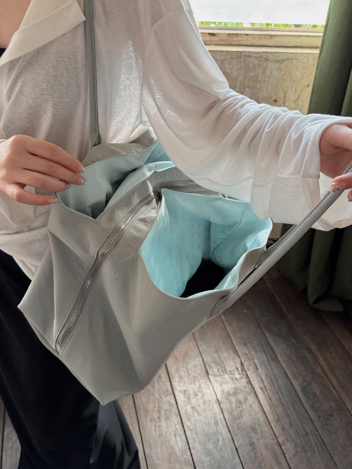 Color-block Sandwich Tote