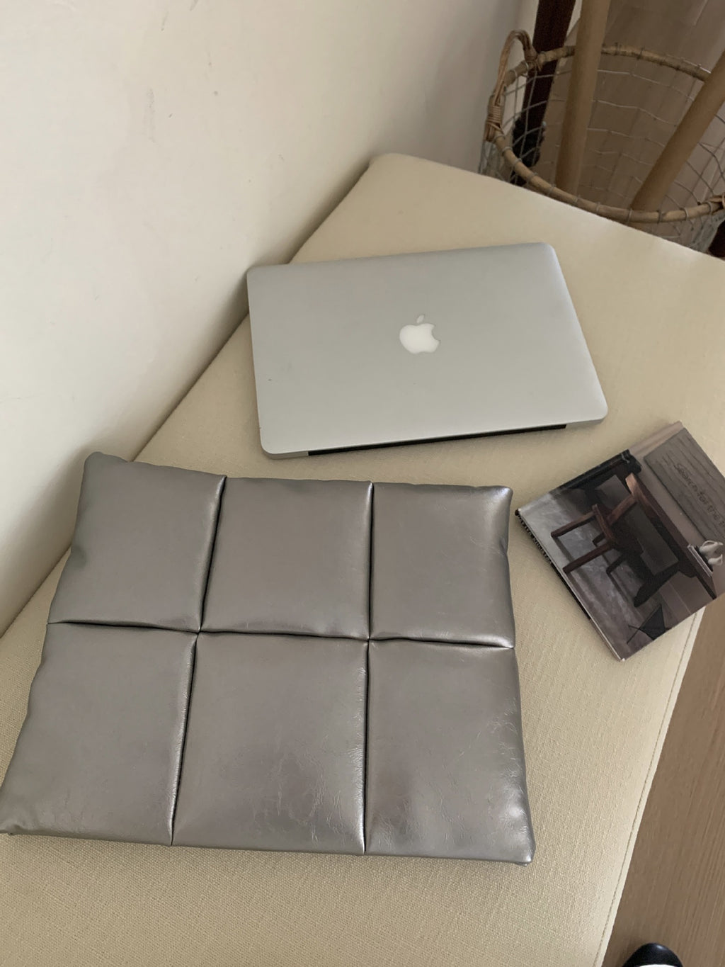 Magnetic Pillow Laptop Bag