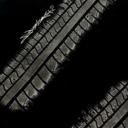 ABSTRAKT TIRE TEE