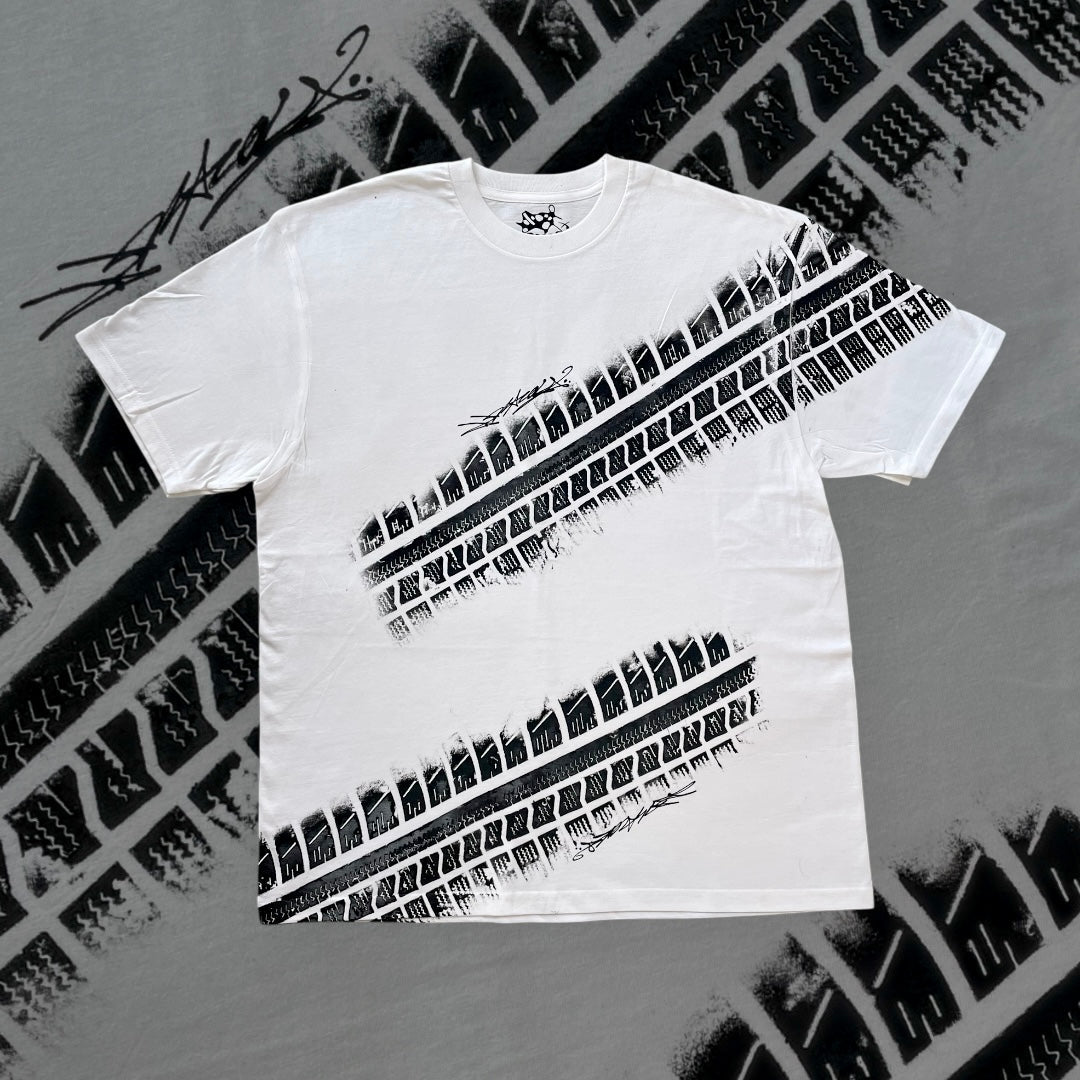 ABSTRAKT TIRE TEE