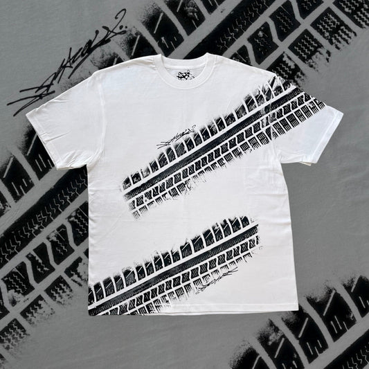 ABSTRAKT TIRE TEE