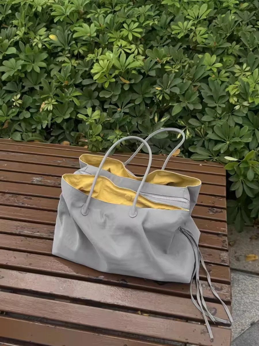 Color-block Sandwich Tote