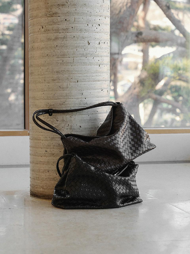 Minimalist Noa Bag