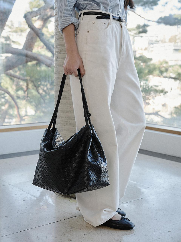 Minimalist Noa Bag