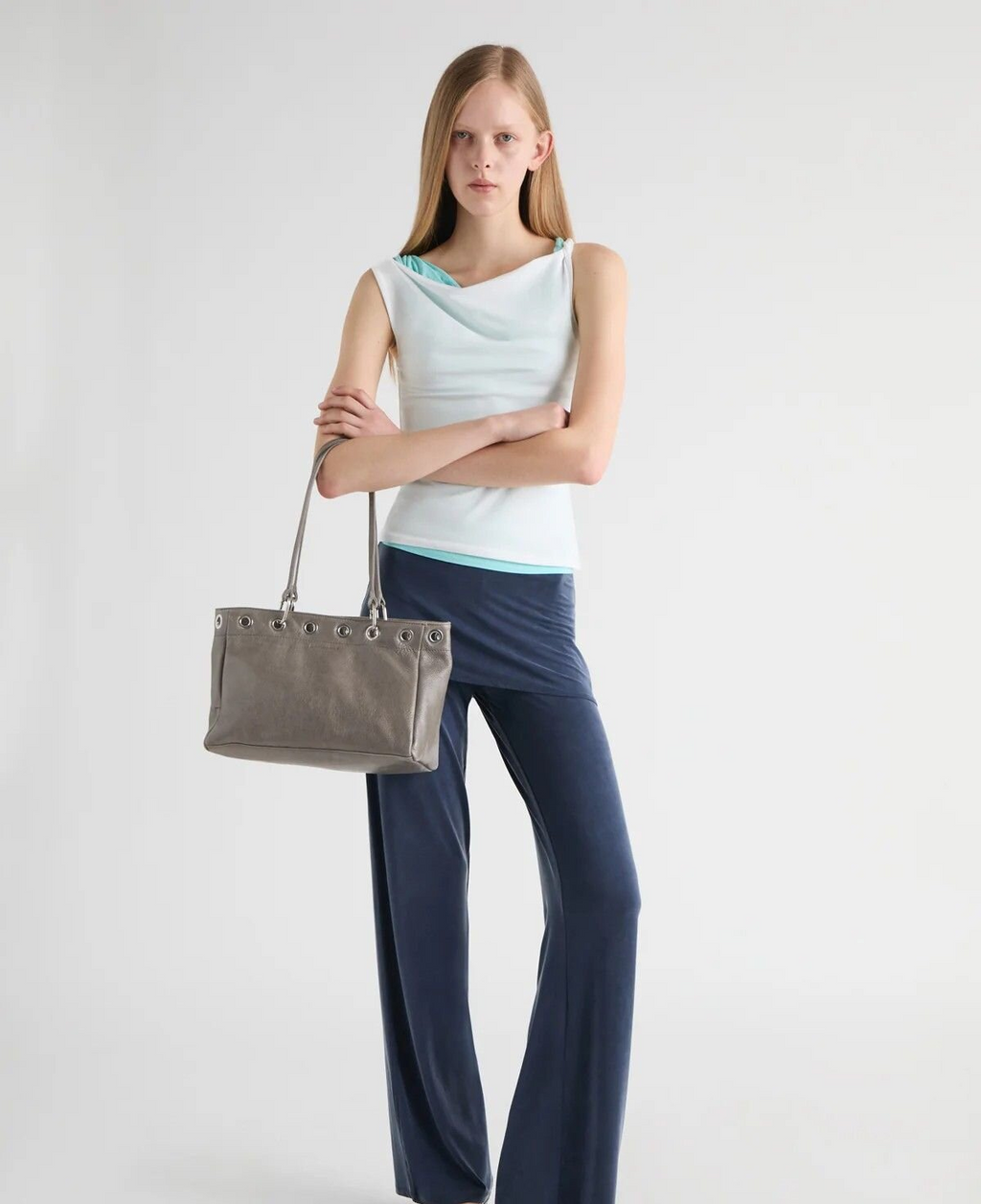 Minimalist Metal Eyelet Shoulder Bag