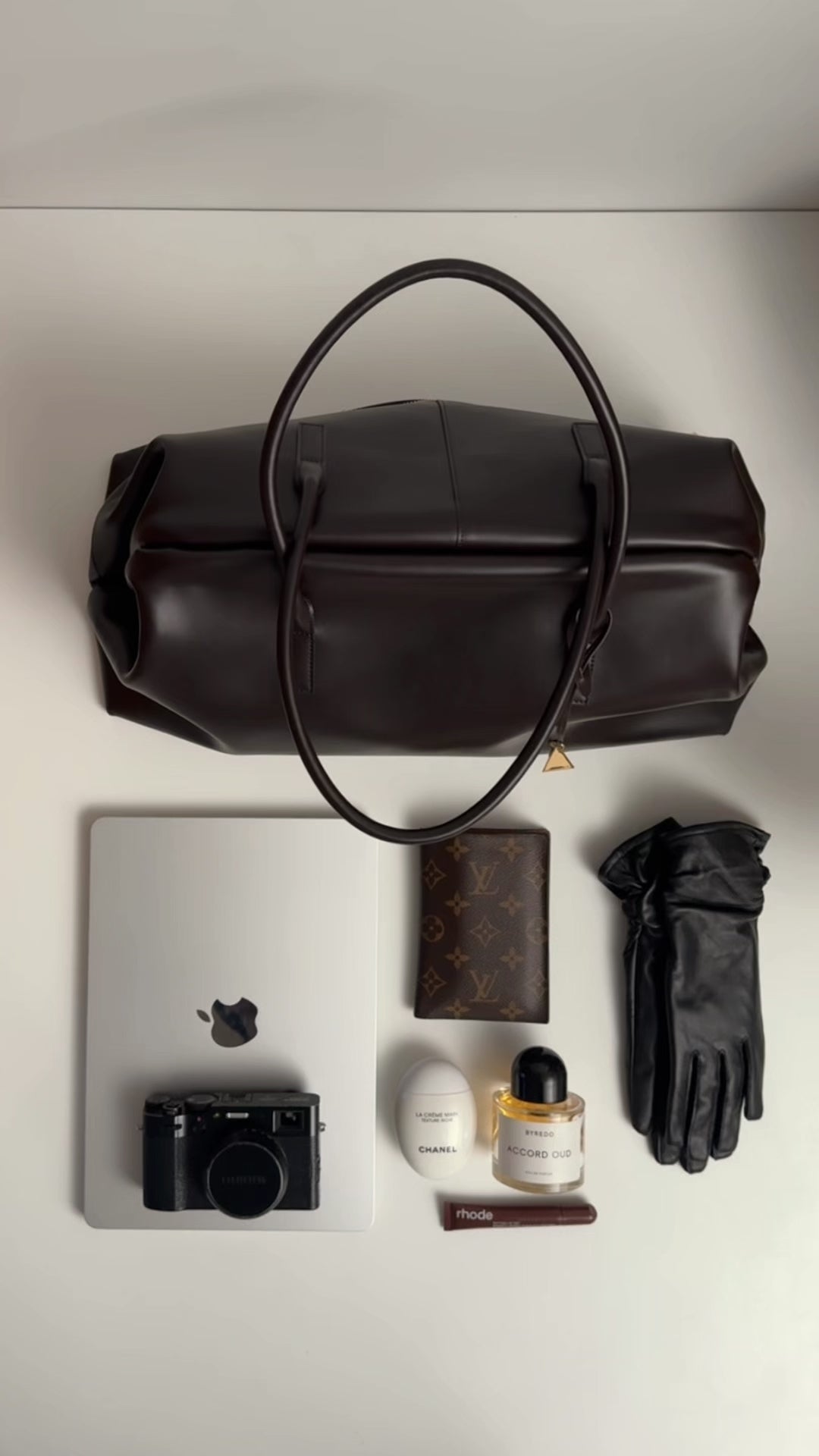Urban Boston Pillow Bag