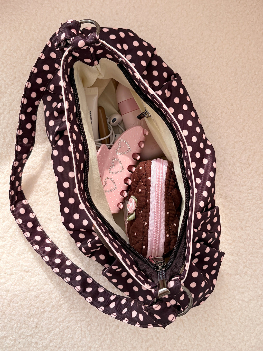 Cocoa Strawberry Shoulder Bag